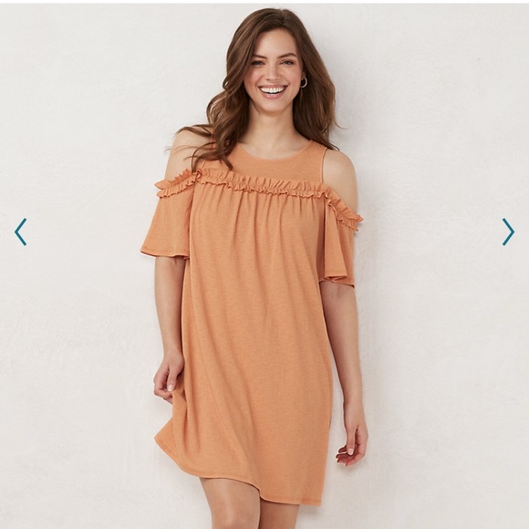 LC Lauren Conrad Dresses & Skirts - Petite LC Lauren Conrad Ruffle Cold-ShoulderDress